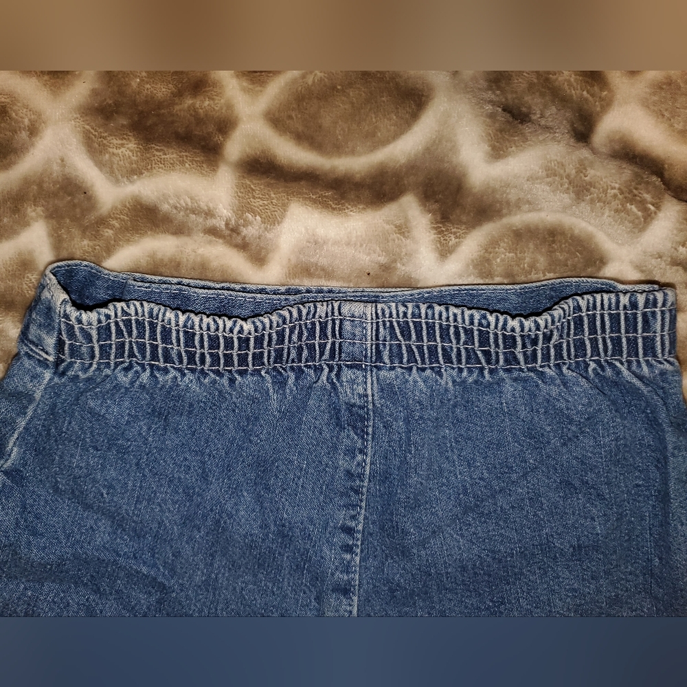 5 for $25 | Vintage OshKosh Medium Wash Denim Skort - Picture 9 of 15